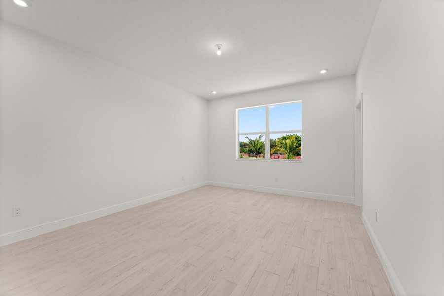 US_SEF_AQUA_LOT 140_owners