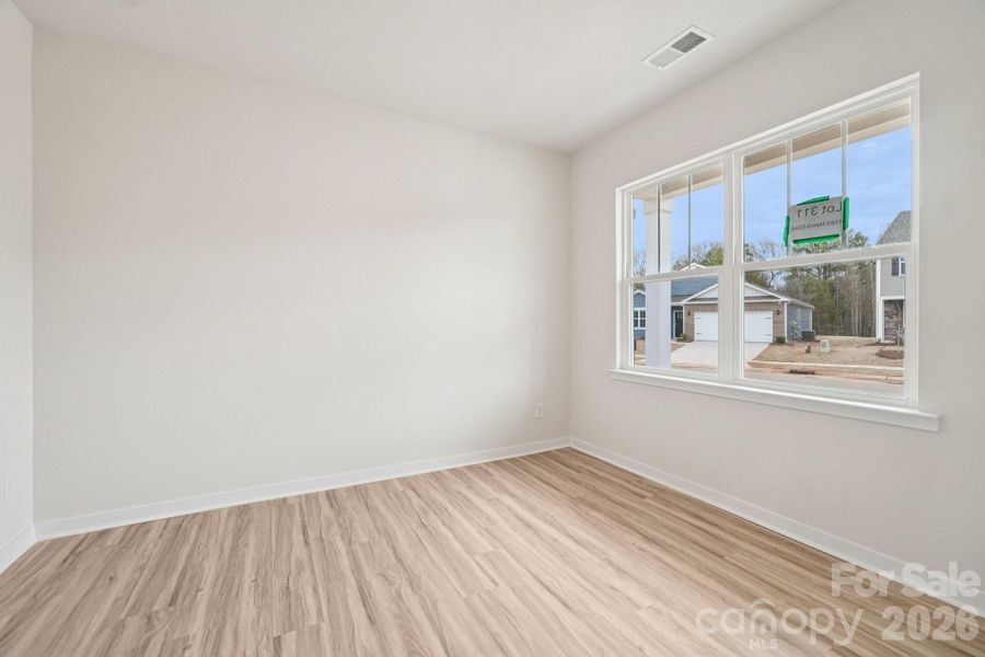 Spacious, unfurnished interior of a new home in Clark Creek Landing, Lincolnton (Image 30).