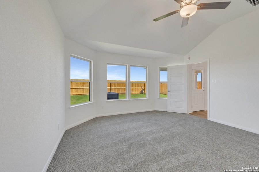 Spacious, unfurnished interior of a new home in Park Place, New Braunfels (Image 12). Spacious, unfurnished interior of a new home in Park Place, New Braunfels (Image 12).