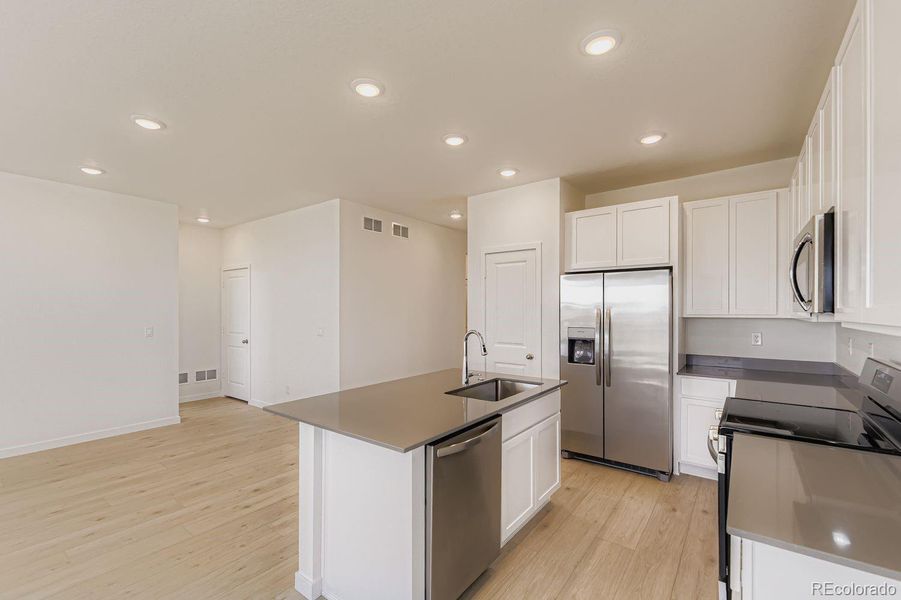 Furnished interior view inside a new home in Independence: The Pioneer Collection, Elizabeth (Image 6).