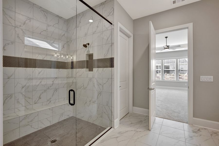 Owner's Suite Bath Owner's Suite Bath