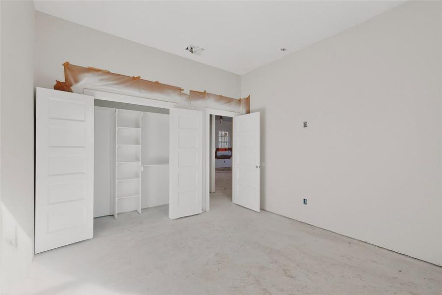 Spacious, unfurnished interior of a new home in , Greenville (Image 3).