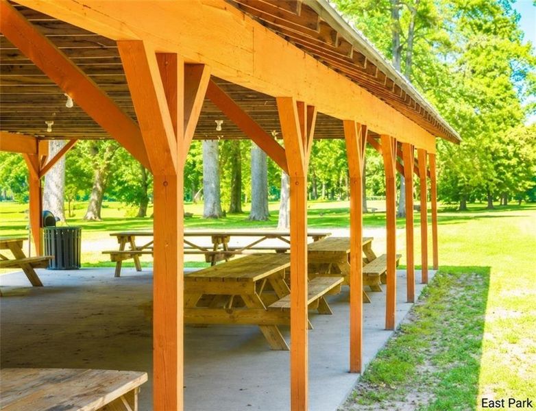 Community amenities in , Ellijay (Image 36). Community amenities in , Ellijay (Image 36).