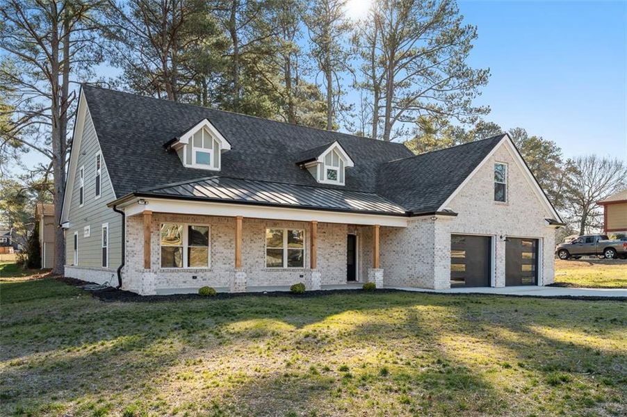 Exterior details and patio area of a home in , Snellville (Image 26).