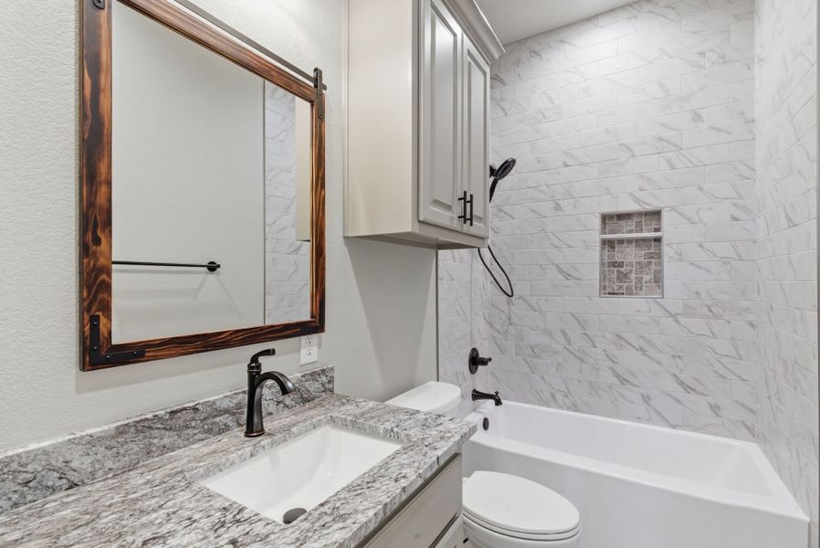 Representative furnished interior of a home built from the Canyon Plan by Zeal Home Builders in Sunrise Point, Weatherford (Image 8).
