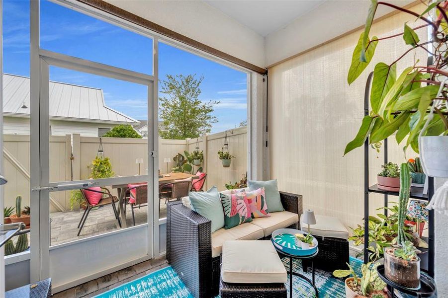Furnished interior view inside a new home in , Oviedo (Image 22).