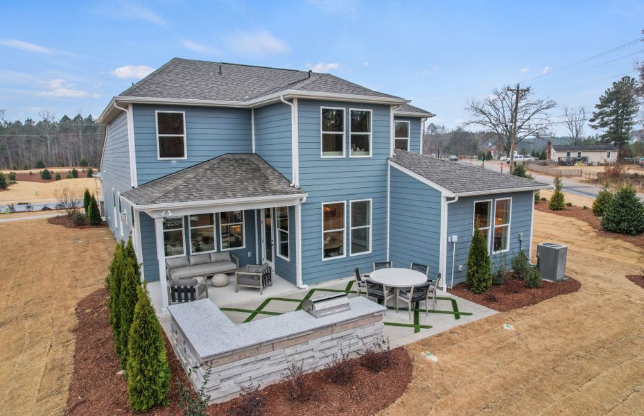 Representative exterior details of a home built from the Mystique by Pulte Homes in Kinsdale, Lancaster (Image 32).