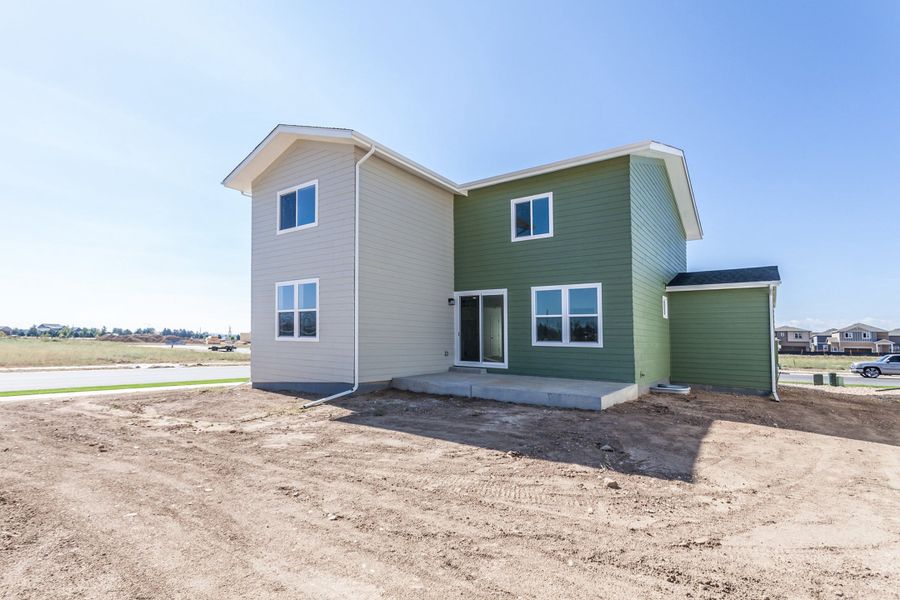 Representative exterior details of a home built from the Rowling by Hartford Homes in Prairie Song, Windsor (Image 36).