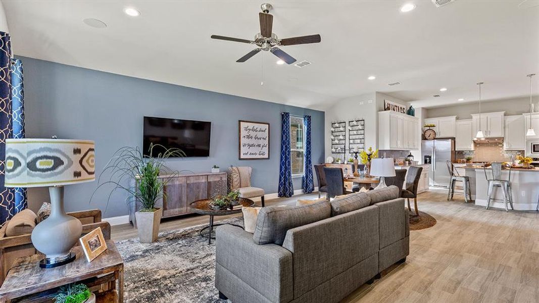 Furnished interior view inside a new home in Eagle Creek, Denton (Image 15).