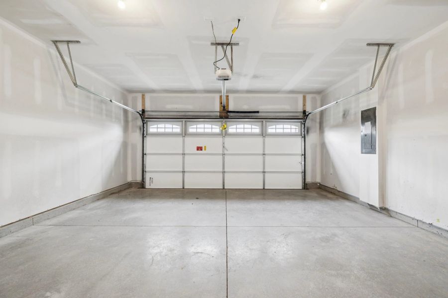 Image 50 of a home in Ascent at Arbor Ridge.