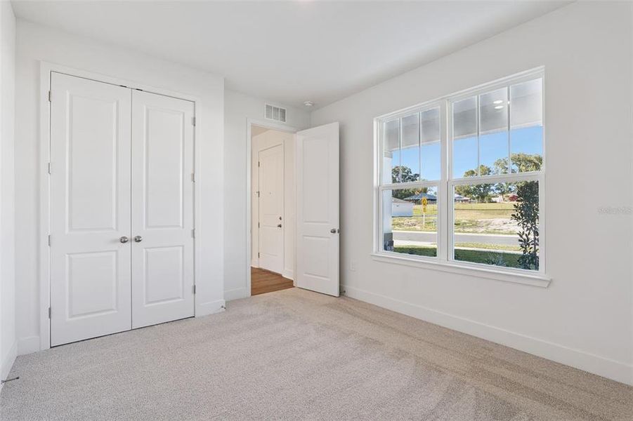 Spacious, unfurnished interior of a new home in Eden Crest, Apopka (Image 19).