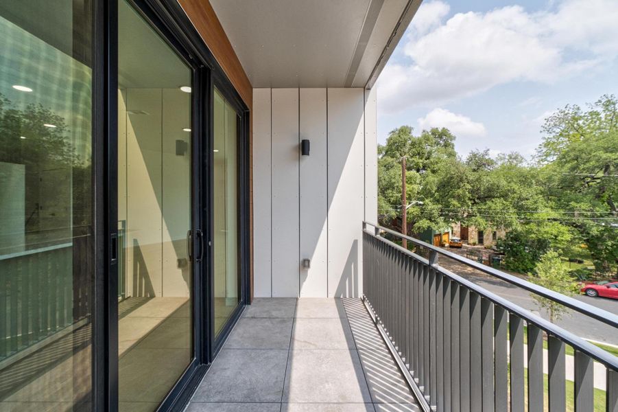 Exterior details of a home in One Oak, Austin (Image 13).