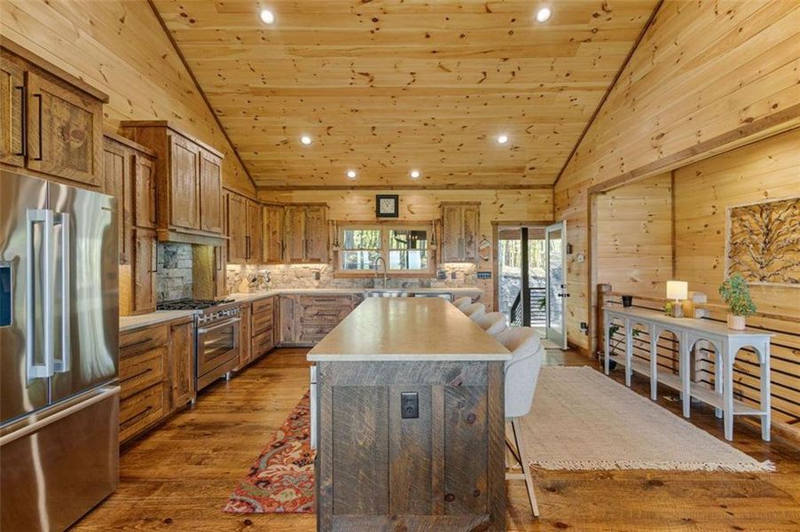 Image 66 of a home in .