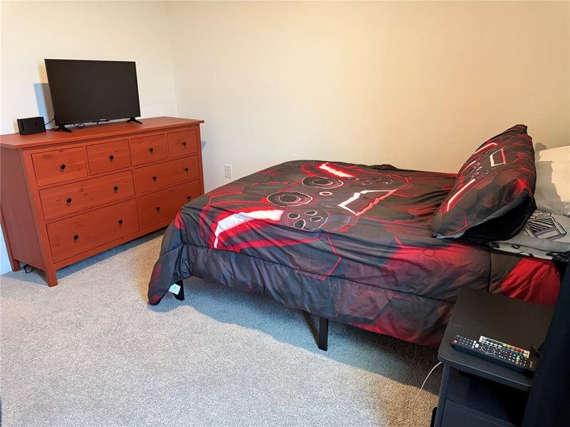 Furnished interior view inside a new home in Kindred, Kissimmee (Image 32).