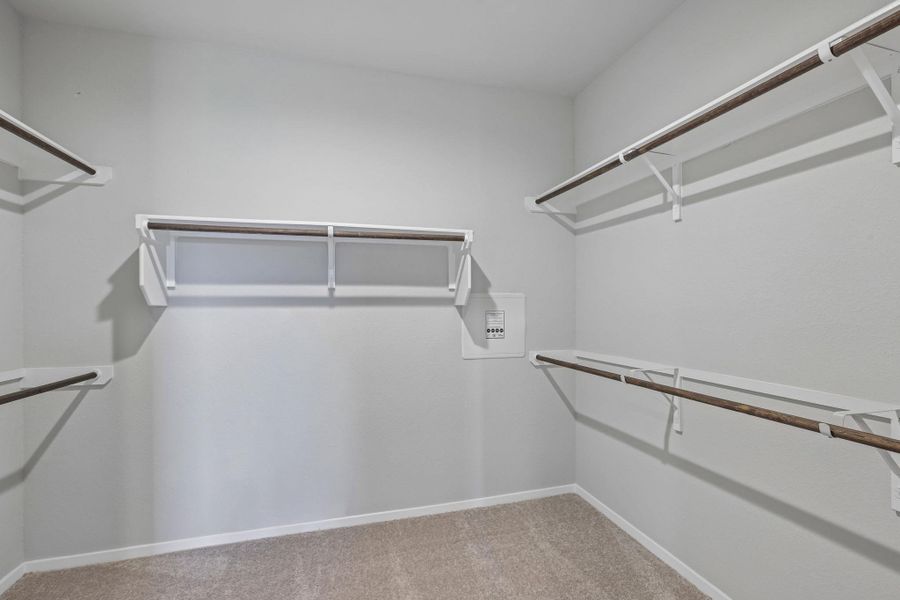 Spacious, unfurnished interior of a new home in Cloverleaf, Austin (Image 22). Spacious, unfurnished interior of a new home in Cloverleaf, Austin (Image 22).