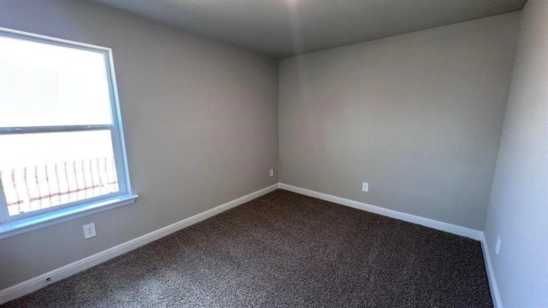 Spacious, unfurnished interior of a new home in Rock Creek West, Fort Worth (Image 16). Spacious, unfurnished interior of a new home in Rock Creek West, Fort Worth (Image 16).