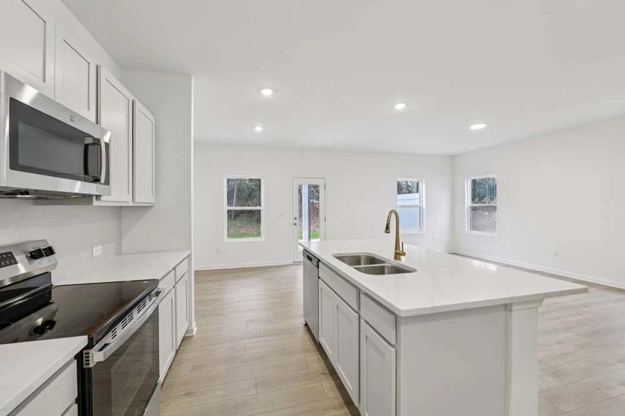 Sample Photo: Kitchen Sample Photo: Kitchen
