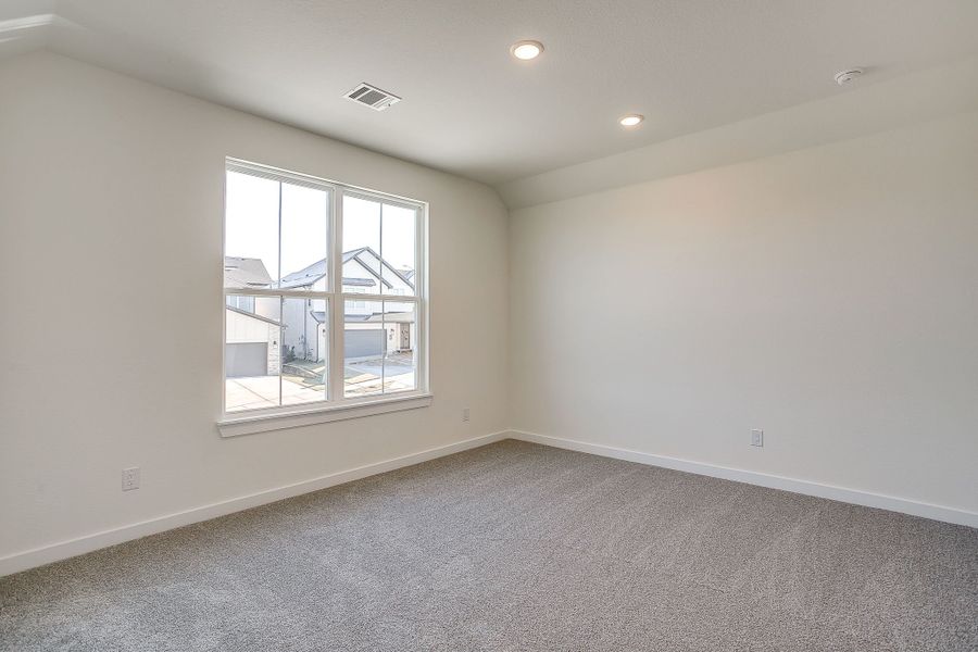 Representative unfurnished interior of a home built from the Palmer by Graham Hart Home Builder in Bear Ridge, Burleson (Image 16).