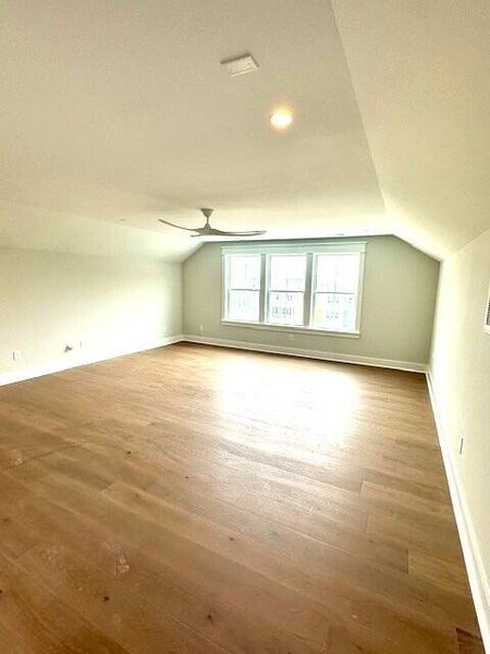 Spacious, unfurnished interior of a new home in Overlook at Copahee Sound, Awendaw (Image 36). Spacious, unfurnished interior of a new home in Overlook at Copahee Sound, Awendaw (Image 36).