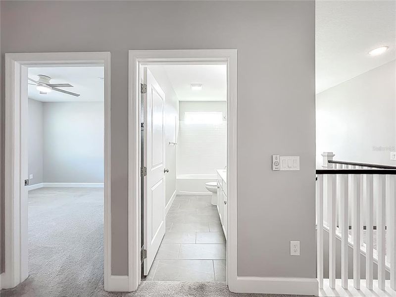 Spacious, unfurnished interior of a new home in , Winter Garden (Image 33).