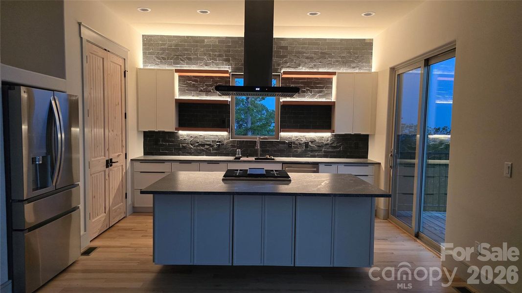 Furnished interior view inside a new home in , Lake Lure (Image 5).