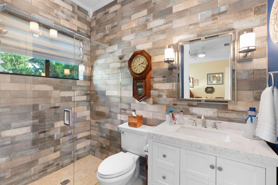 31-web-or-mls-2500 NE 14th St, Fort Laud