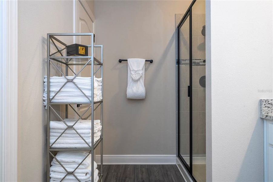 Furnished interior view inside a new home in , Kissimmee (Image 19).