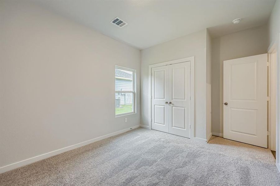 Spacious, unfurnished interior of a new home in MiraVerde, Crowley (Image 9). Spacious, unfurnished interior of a new home in MiraVerde, Crowley (Image 9).