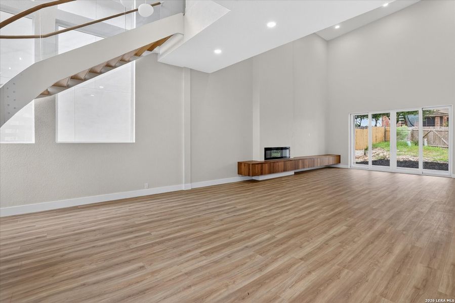 Spacious, unfurnished interior of a new home in , San Antonio (Image 20). Spacious, unfurnished interior of a new home in , San Antonio (Image 20).