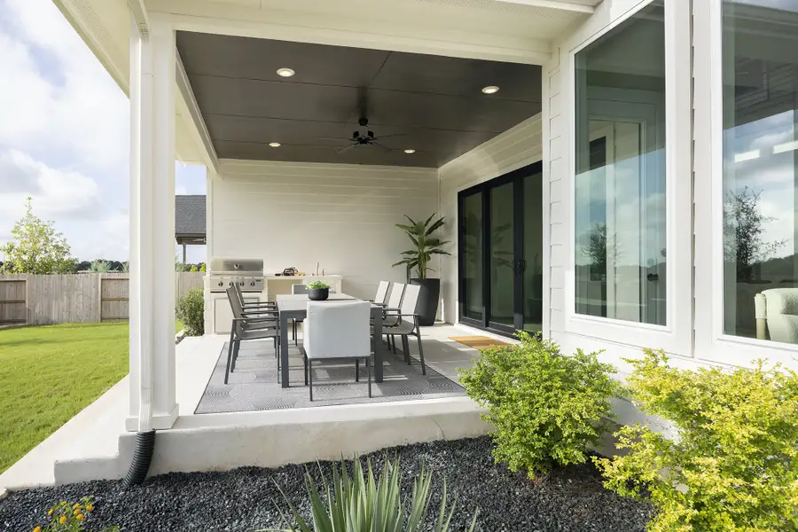 Representative exterior details of a home built from the Jonestown by Scott Felder Homes in Esperanza, Boerne (Image 3).