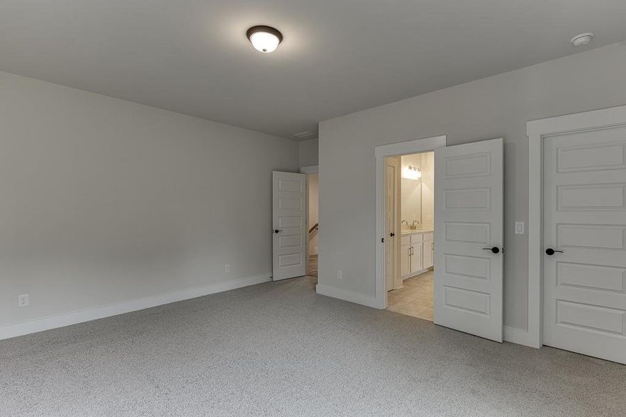 Spacious, unfurnished interior of a new home in , Cumming (Image 37).