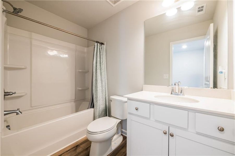 Furnished interior view inside a new home in , Atlanta (Image 16).
