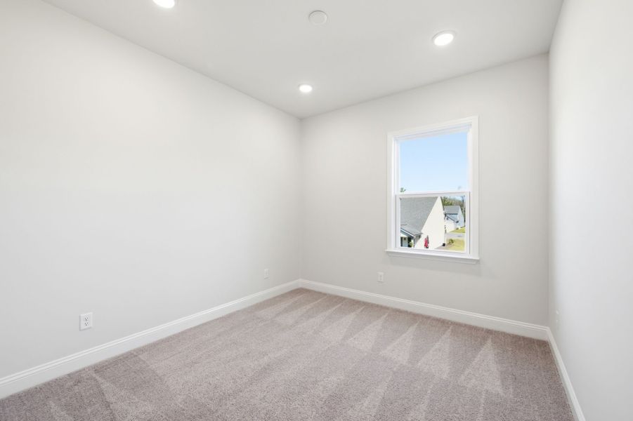 Spacious, unfurnished interior of a new home in Carriage Estates, Lexington (Image 45).