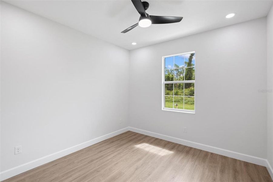 Spacious, unfurnished interior of a new home in , North Port (Image 21).