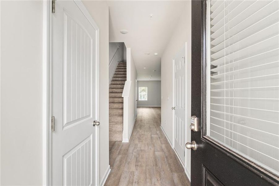 Spacious, unfurnished interior of a new home in Carolina, Palmetto (Image 19). Spacious, unfurnished interior of a new home in Carolina, Palmetto (Image 19).