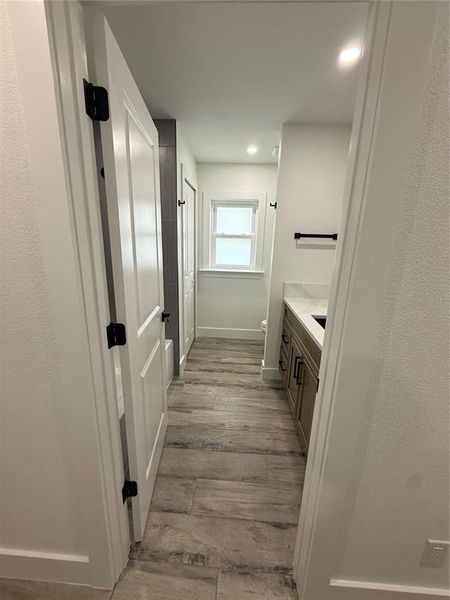 Spacious, unfurnished interior of a new home in , Port Charlotte (Image 34).