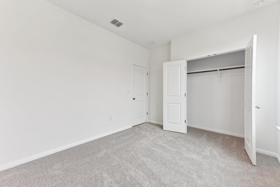 Not the actual home. Representative photo of a completed home of the same plan. Features will vary. Please confirm details with the New Home Consultant