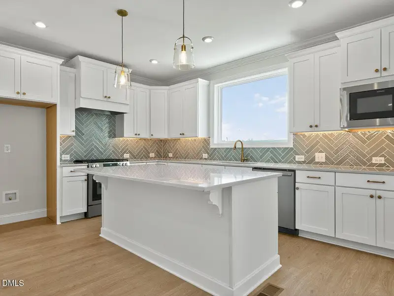 012-1280x960-photo 012-1280x960-photo