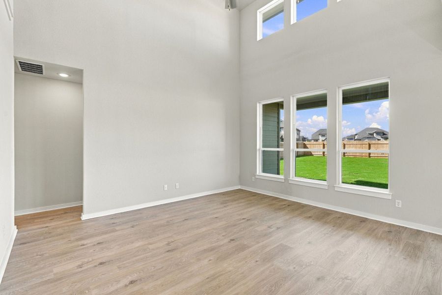 4br New Home in Liberty Hill, TX.  - Slide 16