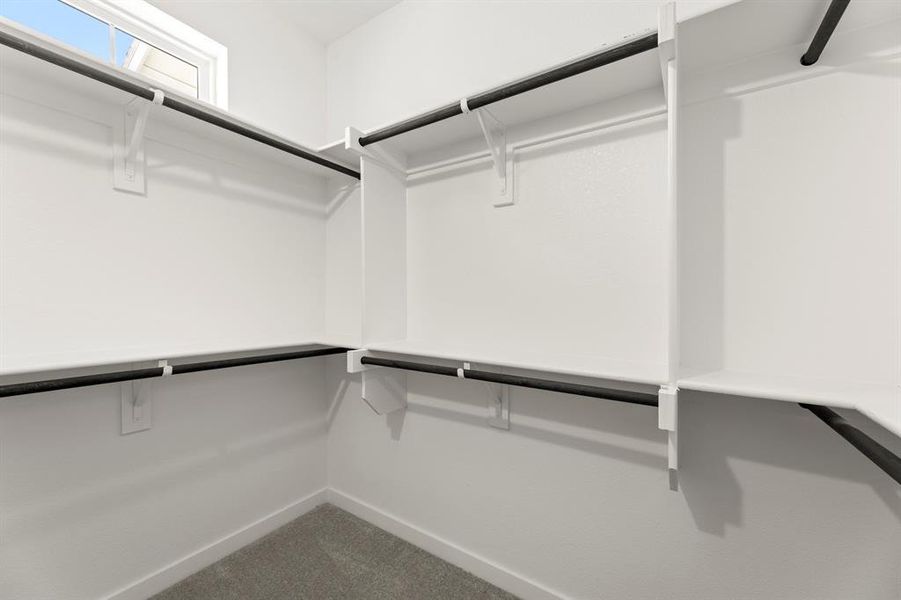 24_25. 839 Perdenales - Closet 24_25. 839 Perdenales - Closet