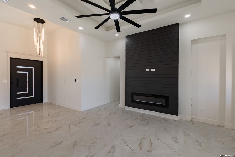 Spacious, unfurnished interior of a new home in , Eagle Pass (Image 20). Spacious, unfurnished interior of a new home in , Eagle Pass (Image 20).