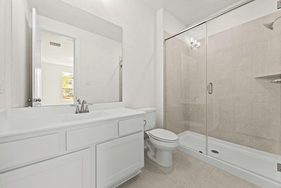 Furnished interior view inside a new home in Cross Creek West - 55', Fulshear (Image 4). Furnished interior view inside a new home in Cross Creek West - 55', Fulshear (Image 4).