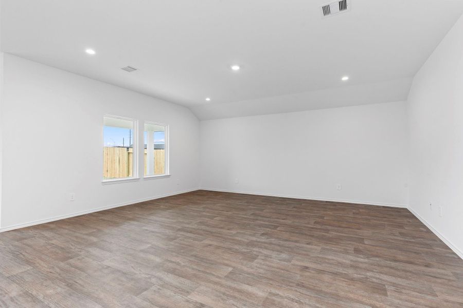 Spacious, unfurnished interior of a new home in Blue Heron Estates, Beasley (Image 35). Spacious, unfurnished interior of a new home in Blue Heron Estates, Beasley (Image 35).