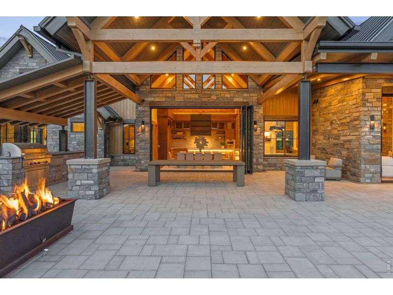 Community amenities in , Lafayette (Image 23).