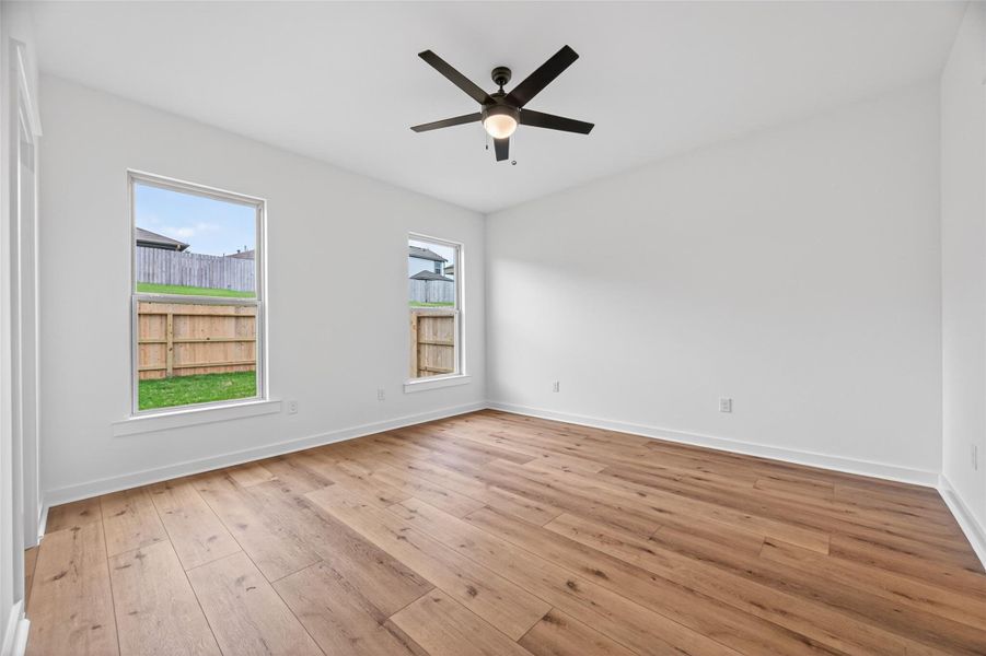 Spacious, unfurnished interior of a new home in Mostyn Springs, Magnolia (Image 23).