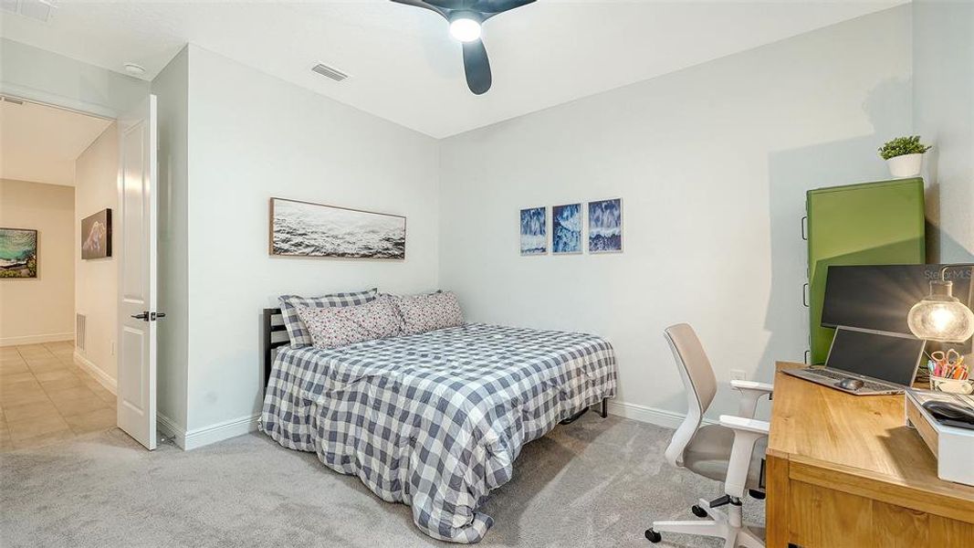 Furnished interior view inside a new home in Star Farms at Lakewood Ranch, Bradenton (Image 30).