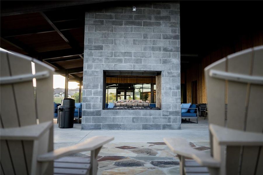 Exterior details and patio area of a home in , Newark (Image 2).