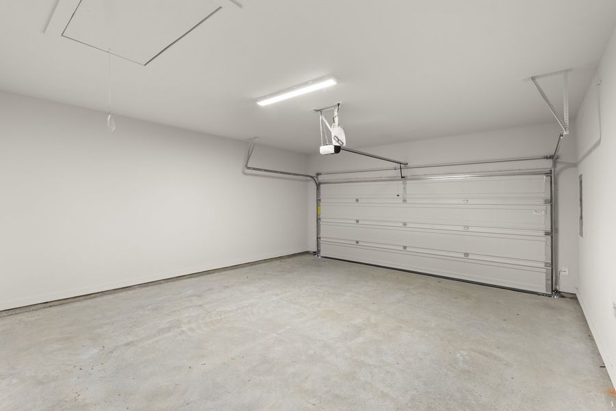 Spacious, unfurnished interior of a new home in Woodbridge Villas, Wylie (Image 27). Spacious, unfurnished interior of a new home in Woodbridge Villas, Wylie (Image 27).