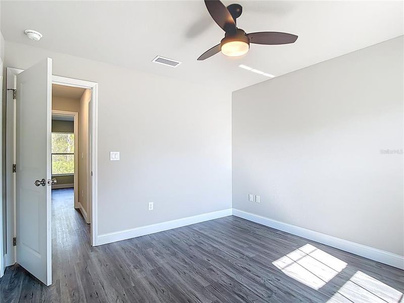 Spacious, unfurnished interior of a new home in , Punta Gorda (Image 24).