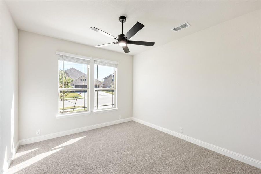 Spacious, unfurnished interior of a new home in Villages of Walnut Grove, Midlothian (Image 17). Spacious, unfurnished interior of a new home in Villages of Walnut Grove, Midlothian (Image 17).